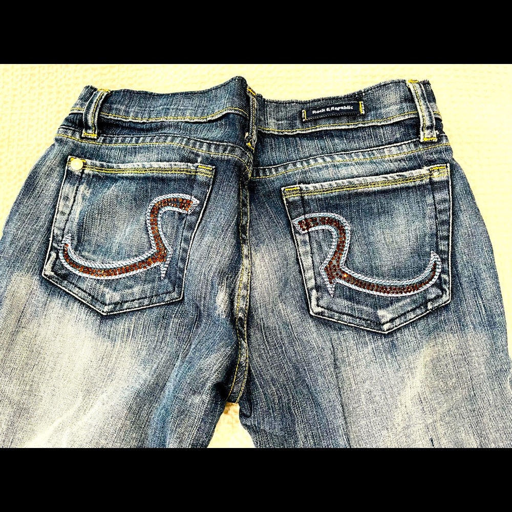 Women’s Rock & Republic flare jeans